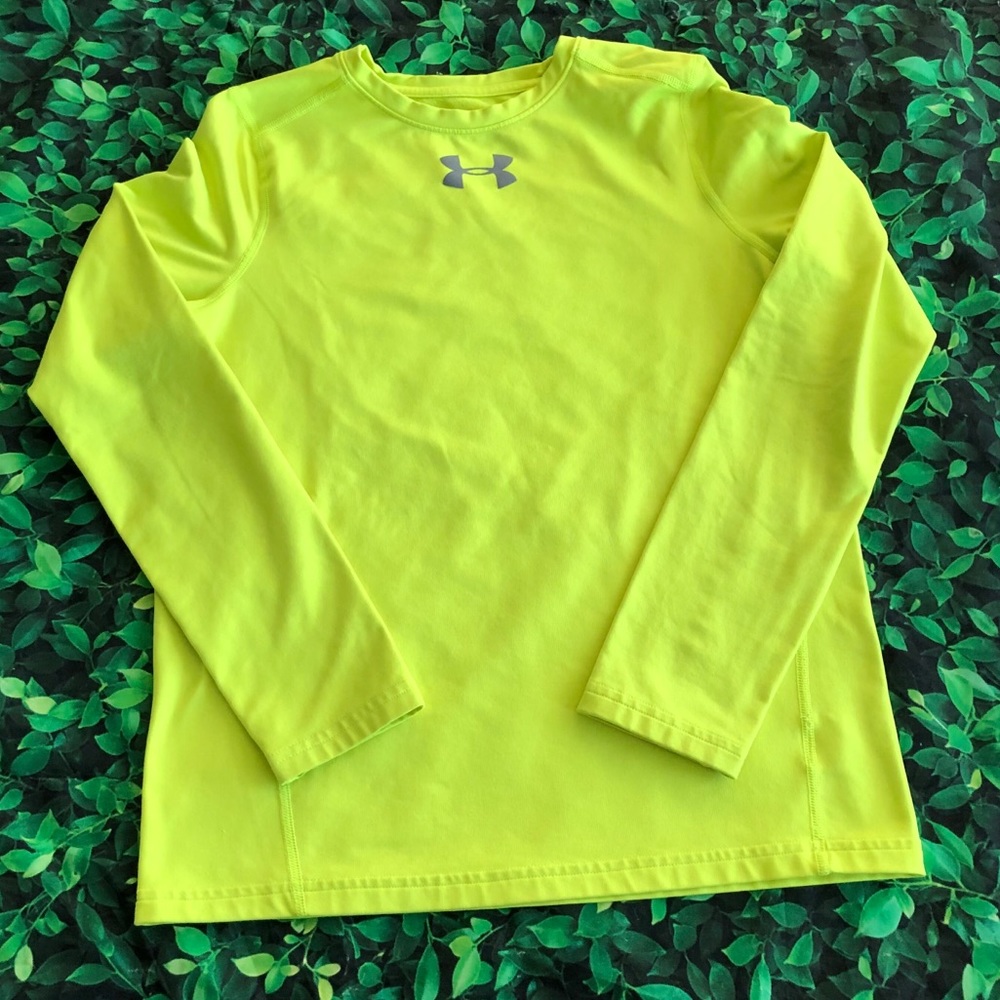🜁 Under Armour tee | YLG | large | boys